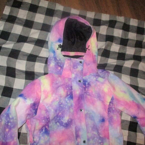 NWT Bluemagic ski snow suit by SNBOCON, size M Tie Dye galaxy - Picture 5 of 11